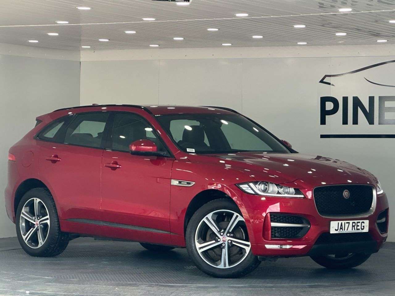 A 2018 JAGUAR F-PACE 2.0 D240 R-Sport SUV 5dr Diesel Auto AWD Euro 6 (s/s) (240 ps) A 2018 JAGUAR F-PACE 2.0 D240 R-Sport SUV 5dr Diesel Auto AWD Euro 6 (s/s) (240 ps)