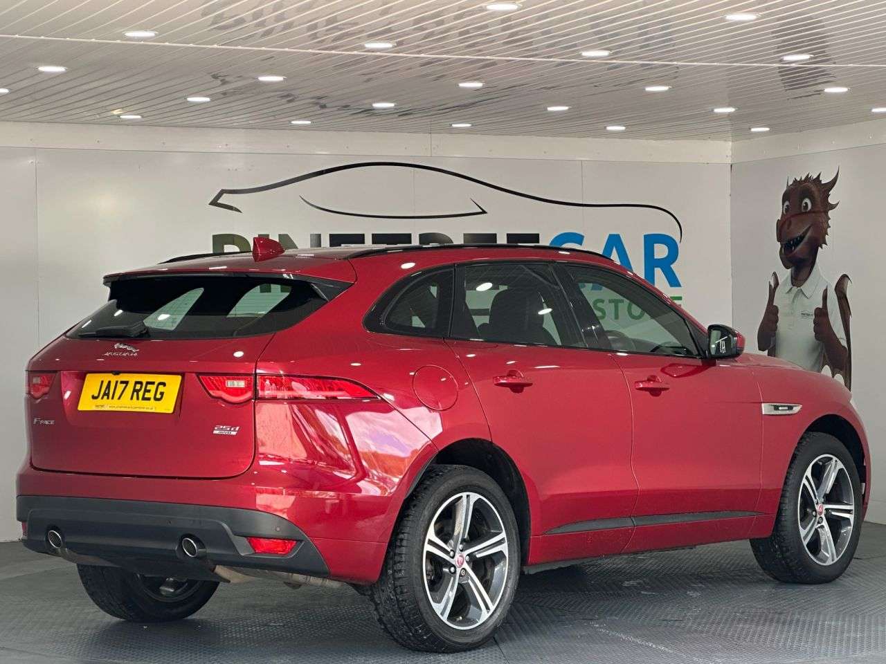 2018 JAGUAR F-PACE 2018 JAGUAR F-PACE