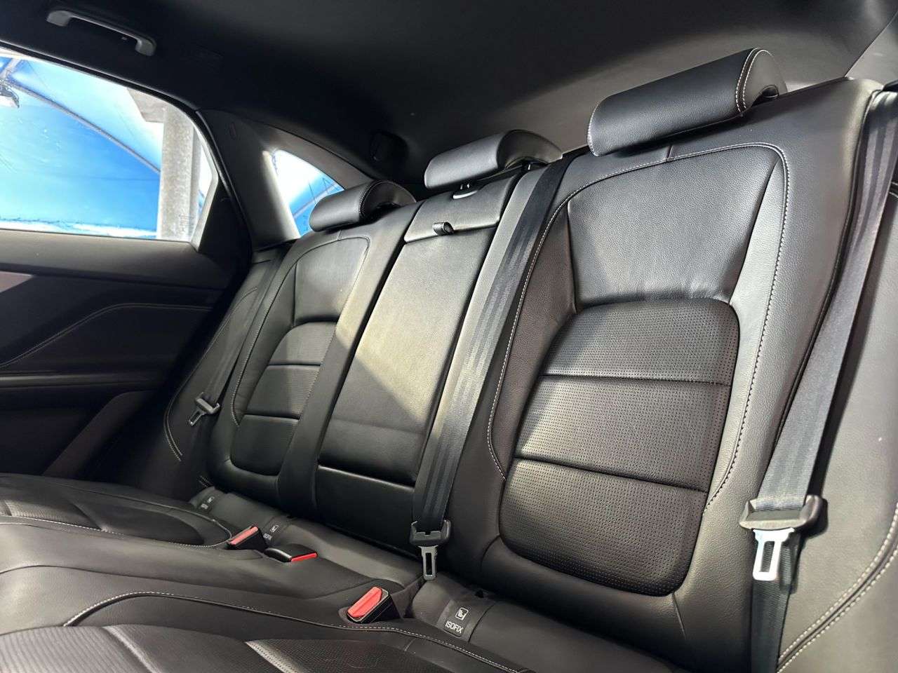 2018 JAGUAR F-PACE 2018 JAGUAR F-PACE