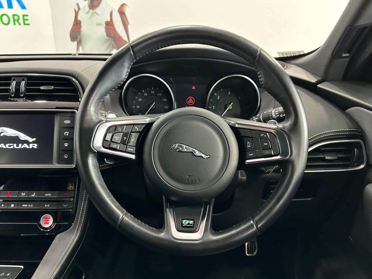 2018 JAGUAR F-PACE 2018 JAGUAR F-PACE