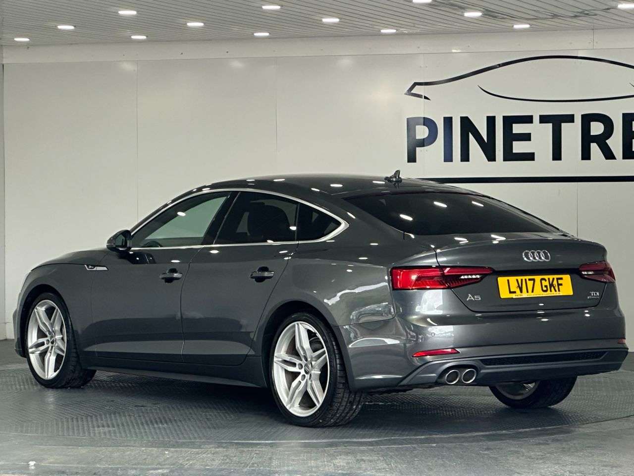 2017 AUDI A5 2017 AUDI A5
