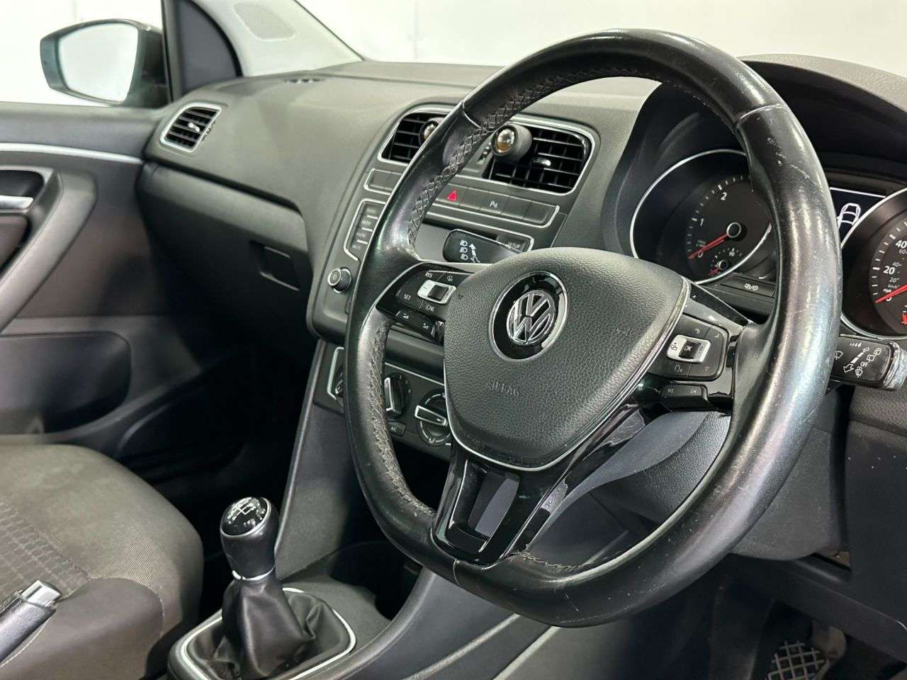 2016 VOLKSWAGEN POLO 2016 VOLKSWAGEN POLO