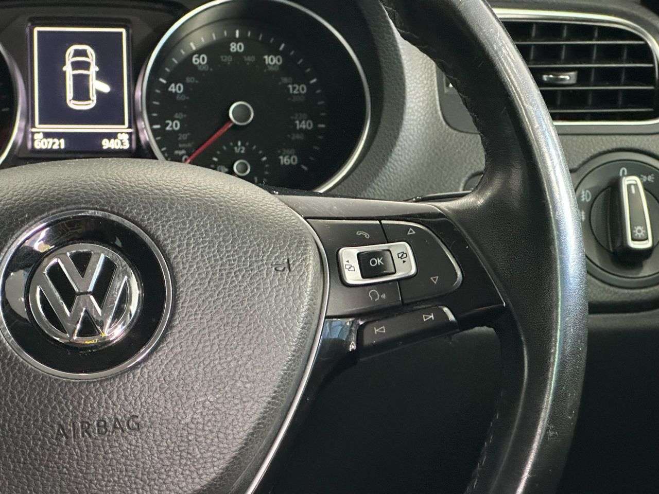 2016 VOLKSWAGEN POLO 2016 VOLKSWAGEN POLO