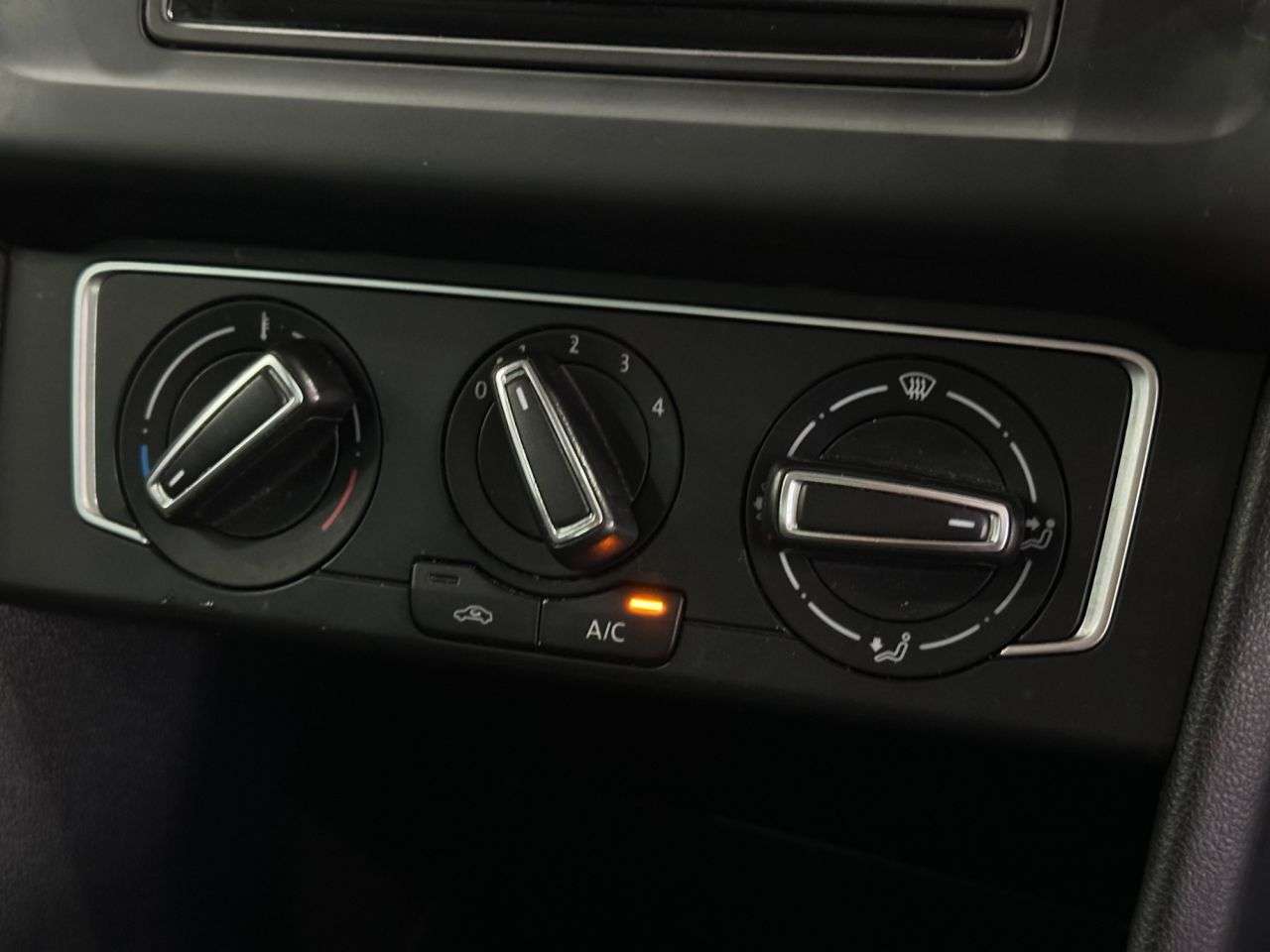 2016 VOLKSWAGEN POLO 2016 VOLKSWAGEN POLO