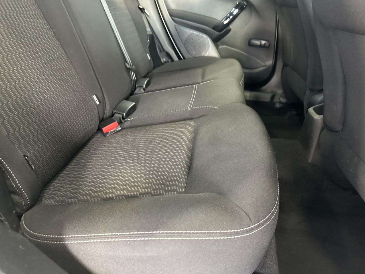 2016 PEUGEOT 208 2016 PEUGEOT 208