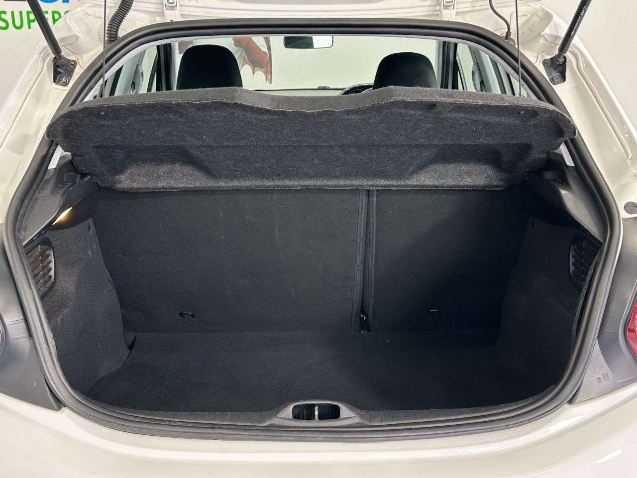 2016 PEUGEOT 208 2016 PEUGEOT 208