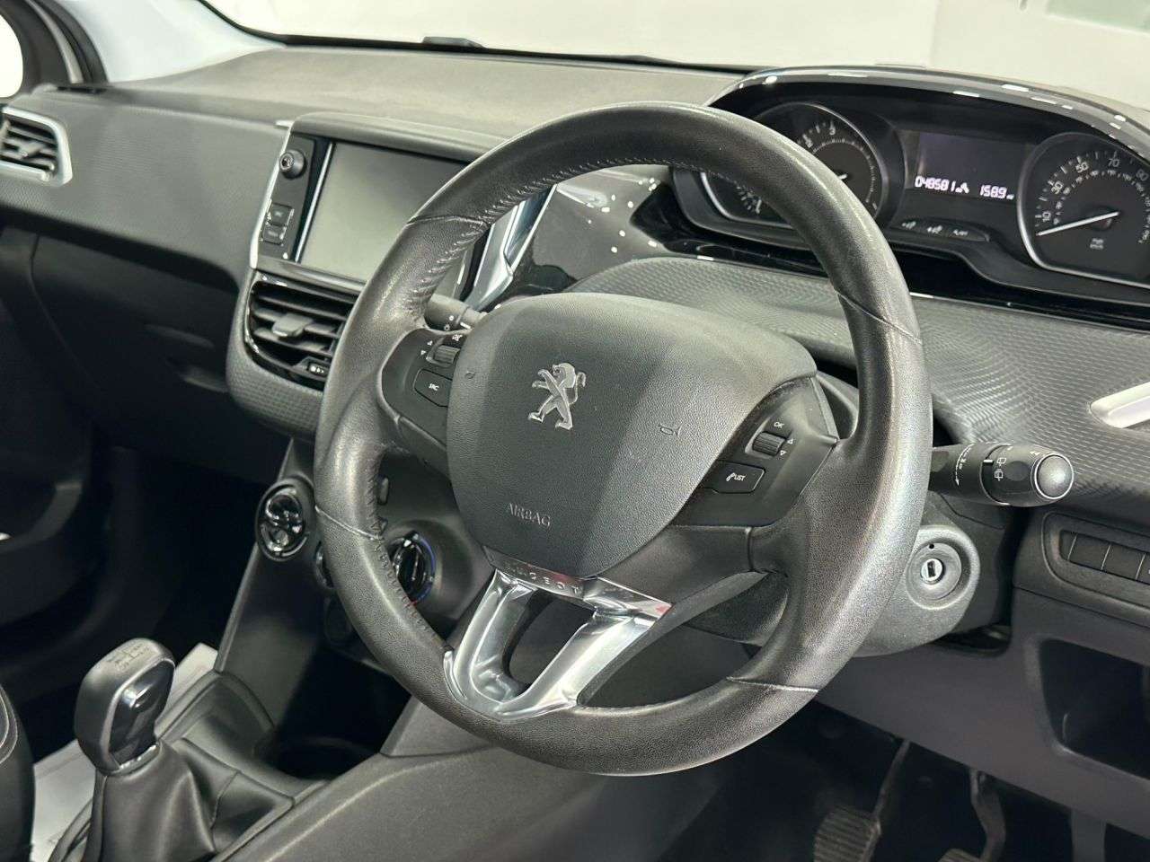 2016 PEUGEOT 208 2016 PEUGEOT 208