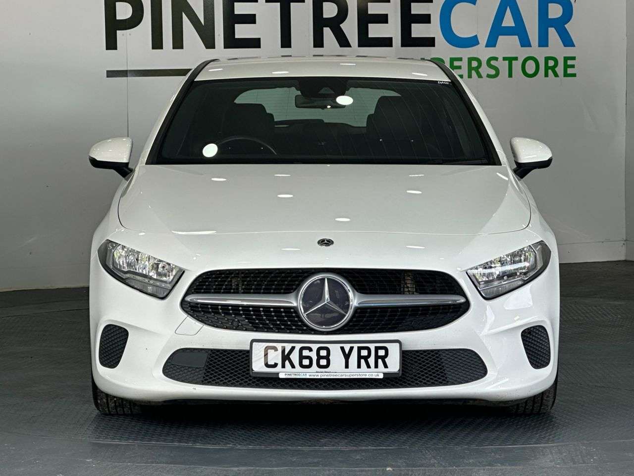 A 2018 MERCEDES-BENZ A CLASS 1.5 A180d SE Hatchback 5dr Diesel 7G-DCT Euro 6 (s/s) (116 ps) A 2018 MERCEDES-BENZ A CLASS 1.5 A180d SE Hatchback 5dr Diesel 7G-DCT Euro 6 (s/s) (116 ps)