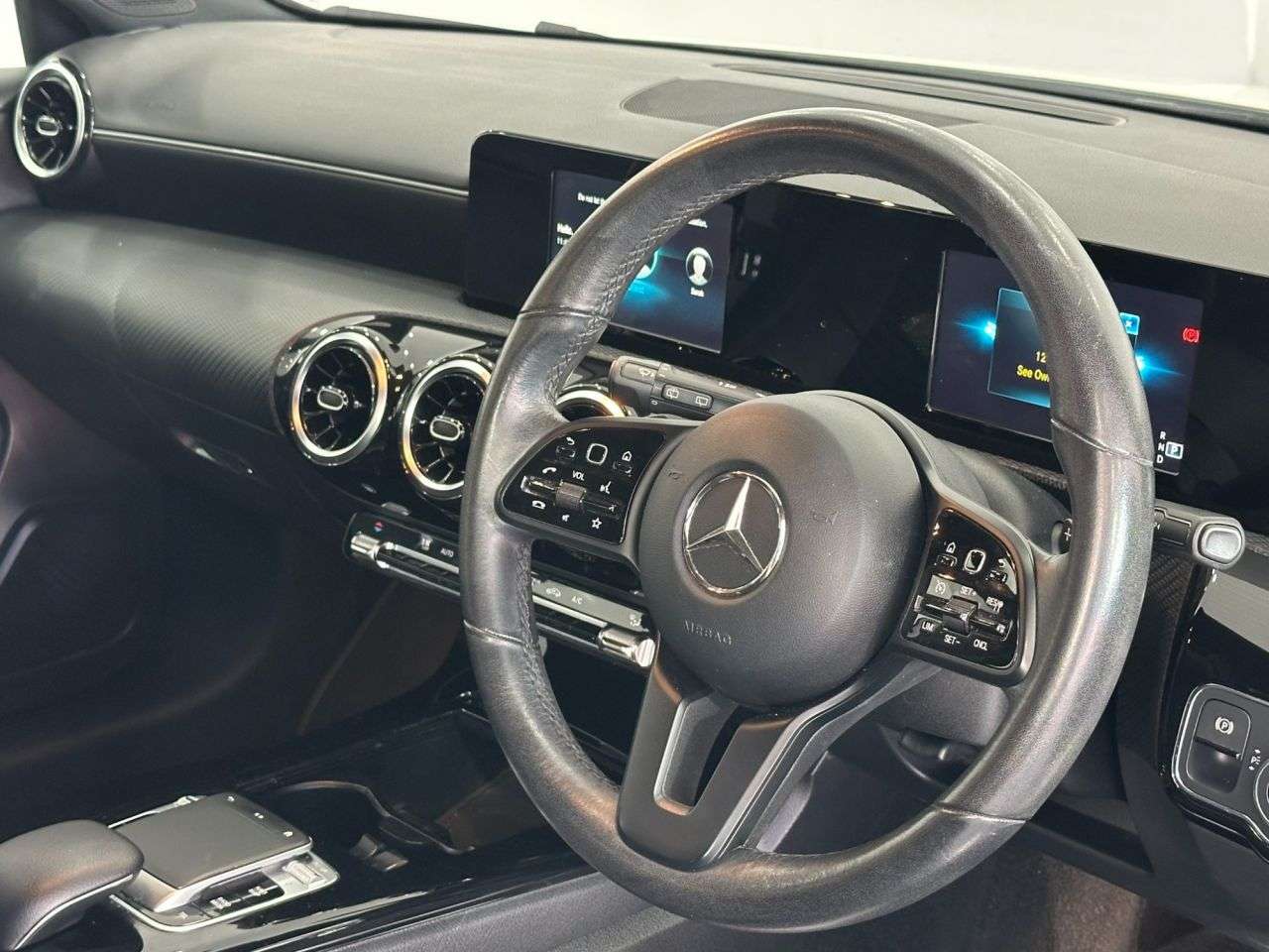 2018 MERCEDES-BENZ A CLASS 2018 MERCEDES-BENZ A CLASS