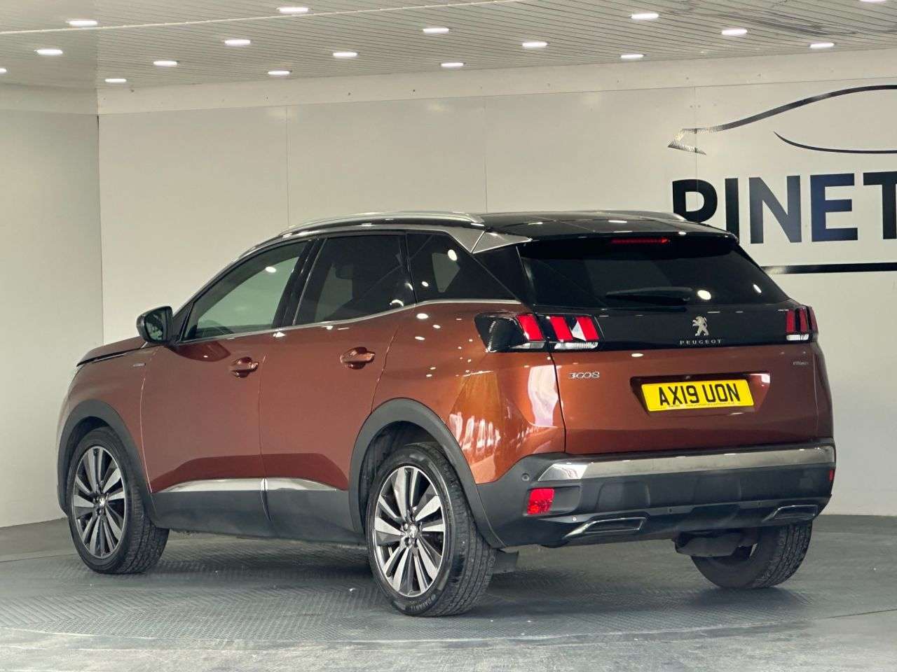 2019 PEUGEOT 3008 2019 PEUGEOT 3008