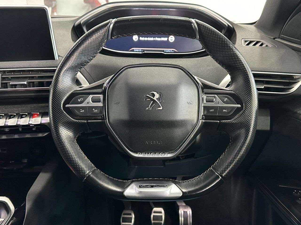 2019 PEUGEOT 3008 2019 PEUGEOT 3008
