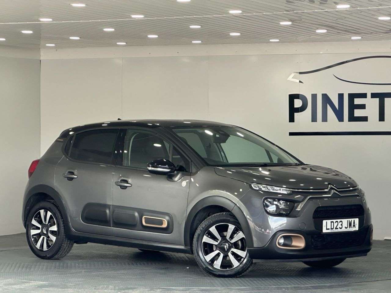 A 2023 CITROEN C3 1.2 PureTech C-Series Edition Hatchback 5dr Petrol EAT6 Euro 6 (s/s) (110 p A 2023 CITROEN C3 1.2 PureTech C-Series Edition Hatchback 5dr Petrol EAT6 Euro 6 (s/s) (110 p