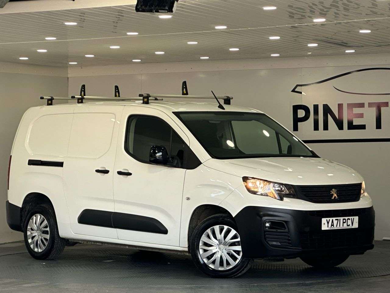 A 2022 PEUGEOT PARTNER 1.5 BlueHDi 950 Professional Premium Long Panel Van 6dr Diesel Manual LWB E A 2022 PEUGEOT PARTNER 1.5 BlueHDi 950 Professional Premium Long Panel Van 6dr Diesel Manual LWB E