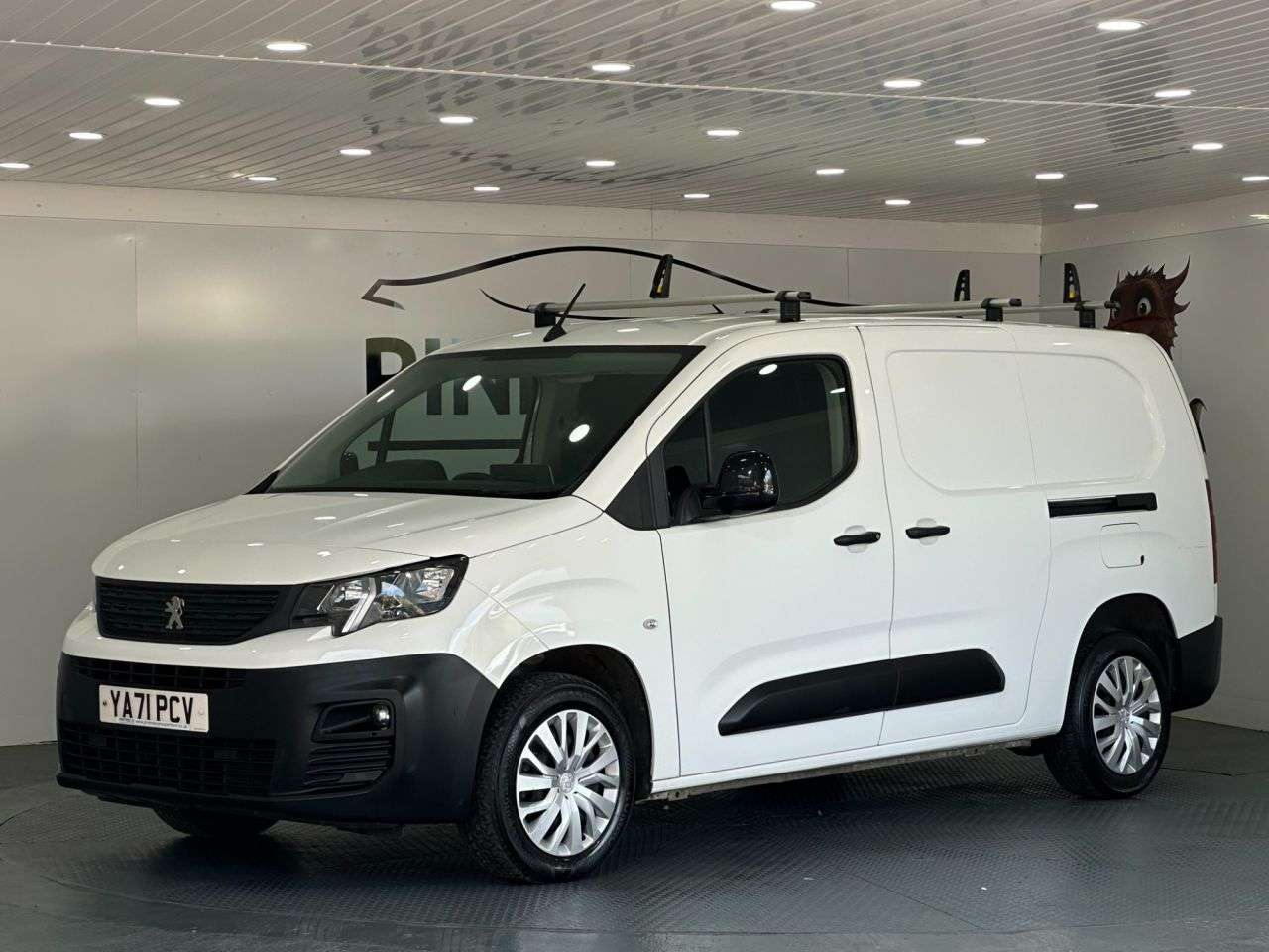 A 2022 PEUGEOT PARTNER 1.5 BlueHDi 950 Professional Premium Long Panel Van 6dr Diesel Manual LWB E A 2022 PEUGEOT PARTNER 1.5 BlueHDi 950 Professional Premium Long Panel Van 6dr Diesel Manual LWB E