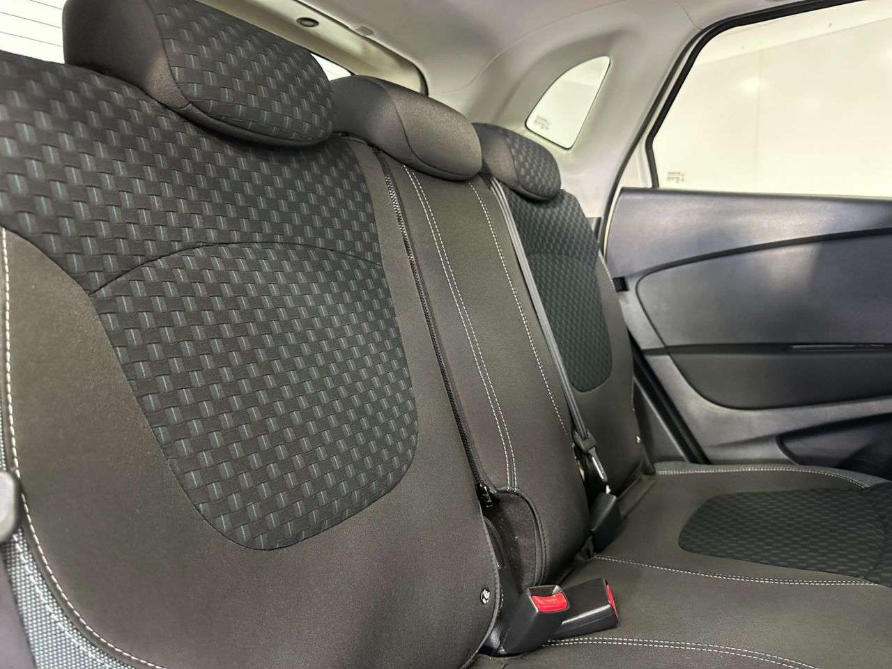 2017 RENAULT CAPTUR 2017 RENAULT CAPTUR