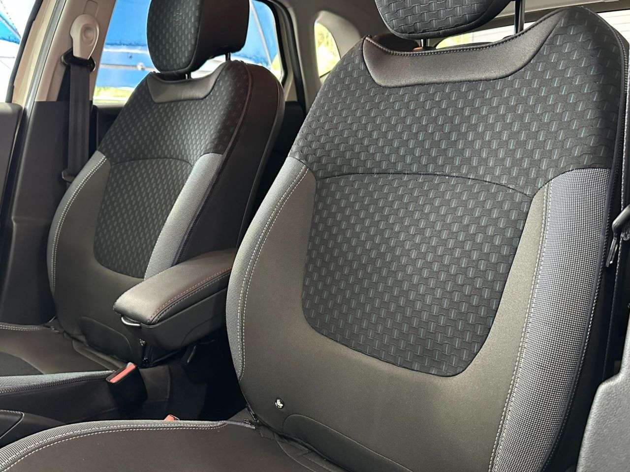 2017 RENAULT CAPTUR 2017 RENAULT CAPTUR