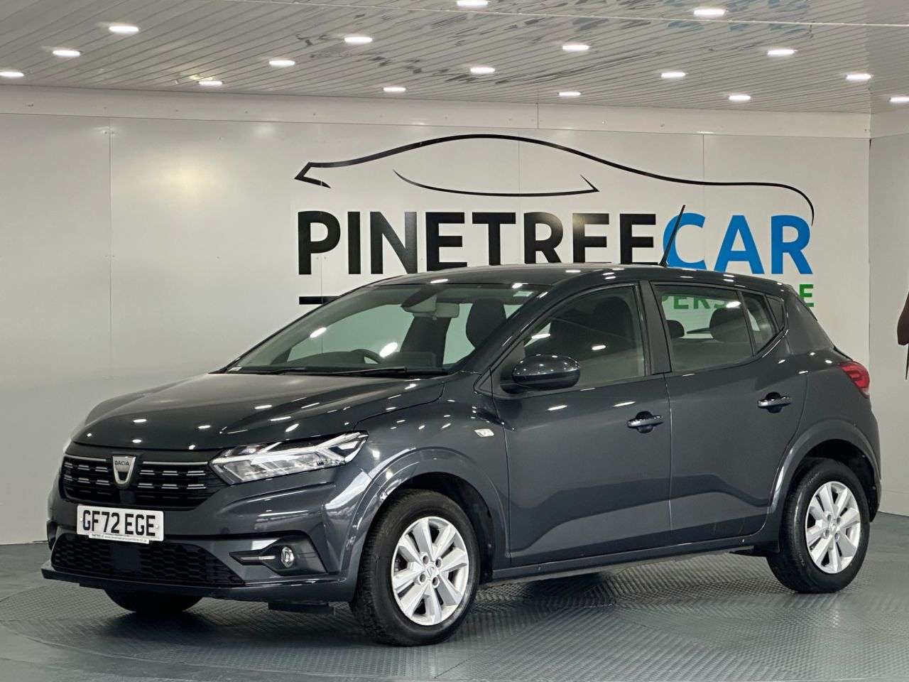 A 2022 DACIA SANDERO 1.0 TCe Comfort Hatchback 5dr Bi Fuel Manual Euro 6 (s/s) (100 ps) A 2022 DACIA SANDERO 1.0 TCe Comfort Hatchback 5dr Bi Fuel Manual Euro 6 (s/s) (100 ps)