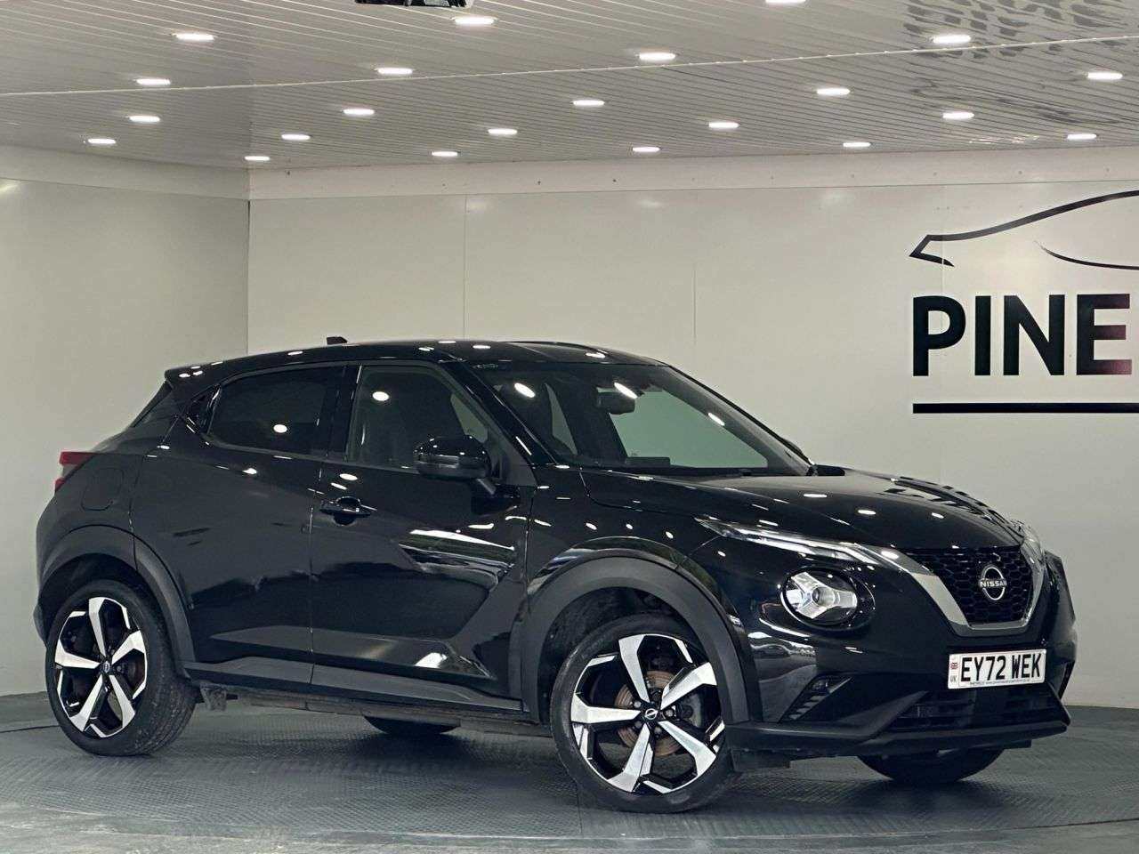A 2023 NISSAN JUKE 1.0 DIG-T Tekna SUV 5dr Petrol Manual Euro 6 (s/s) (114 ps) A 2023 NISSAN JUKE 1.0 DIG-T Tekna SUV 5dr Petrol Manual Euro 6 (s/s) (114 ps)