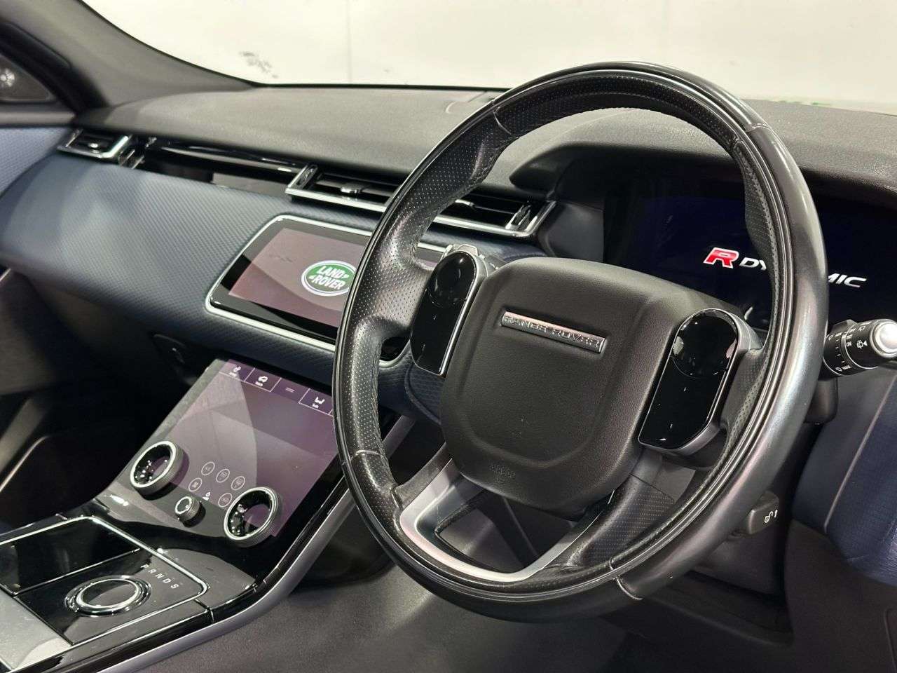 2018 LAND ROVER RANGE ROVER VELAR 2018 LAND ROVER RANGE ROVER VELAR