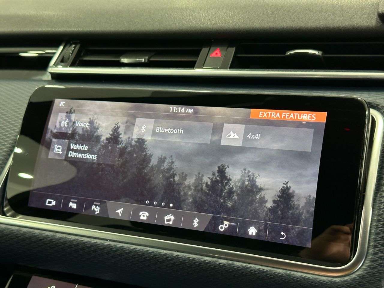 2018 LAND ROVER RANGE ROVER VELAR 2018 LAND ROVER RANGE ROVER VELAR