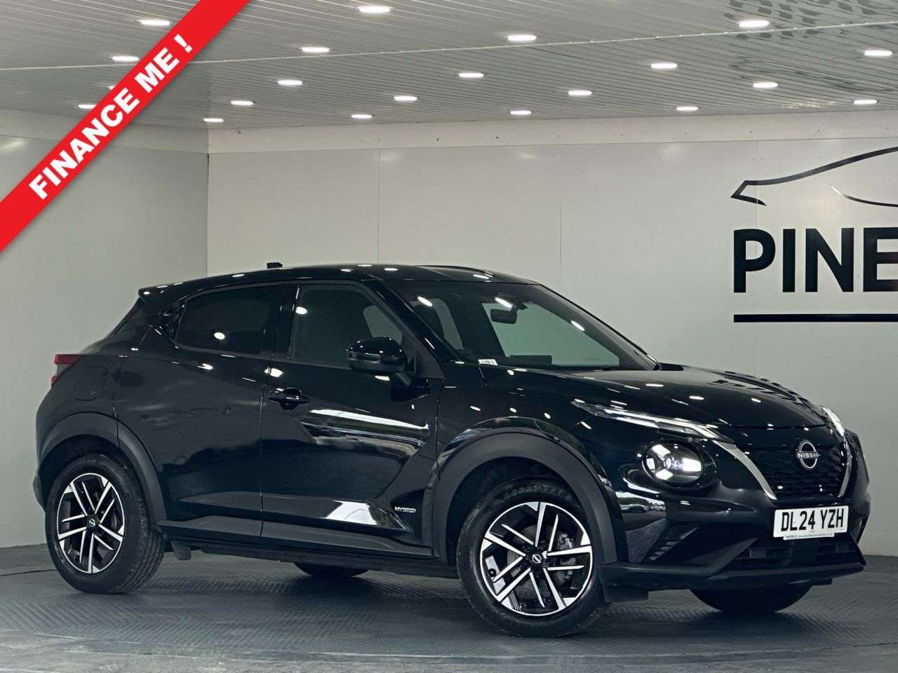 A 2024 NISSAN JUKE 1.6 N-Connecta SUV 5dr Petrol Hybrid Auto Euro 6 (143 ps) A 2024 NISSAN JUKE 1.6 N-Connecta SUV 5dr Petrol Hybrid Auto Euro 6 (143 ps)