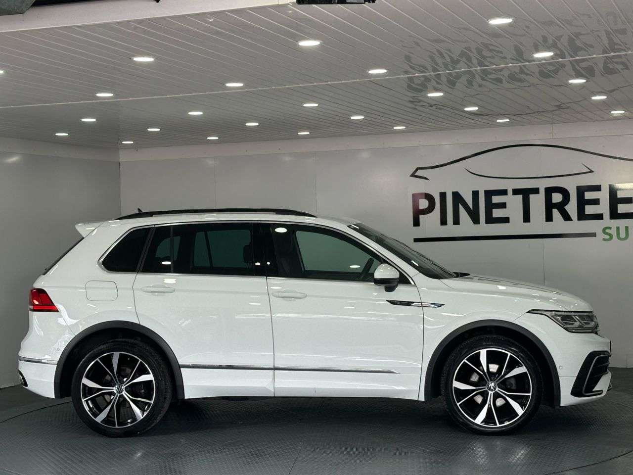 2022 VOLKSWAGEN TIGUAN 2022 VOLKSWAGEN TIGUAN