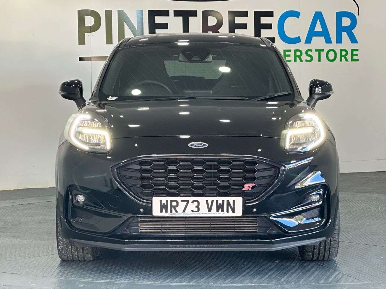 A 2023 FORD PUMA 1.5T EcoBoost ST SUV 5dr Petrol Manual Euro 6 (s/s) (200 ps) A 2023 FORD PUMA 1.5T EcoBoost ST SUV 5dr Petrol Manual Euro 6 (s/s) (200 ps)