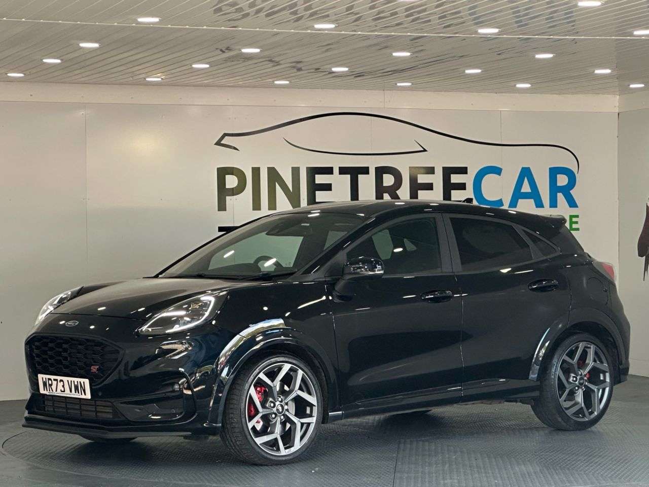 A 2023 FORD PUMA 1.5T EcoBoost ST SUV 5dr Petrol Manual Euro 6 (s/s) (200 ps) A 2023 FORD PUMA 1.5T EcoBoost ST SUV 5dr Petrol Manual Euro 6 (s/s) (200 ps)