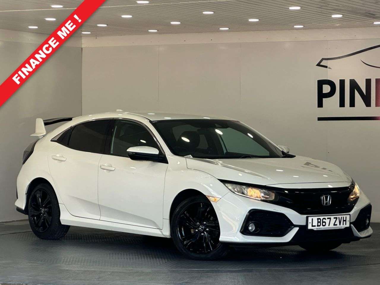 A 2018 HONDA CIVIC 1.0 VTEC Turbo SR Hatchback 5dr Petrol Manual Euro 6 (s/s) (129 ps) A 2018 HONDA CIVIC 1.0 VTEC Turbo SR Hatchback 5dr Petrol Manual Euro 6 (s/s) (129 ps)