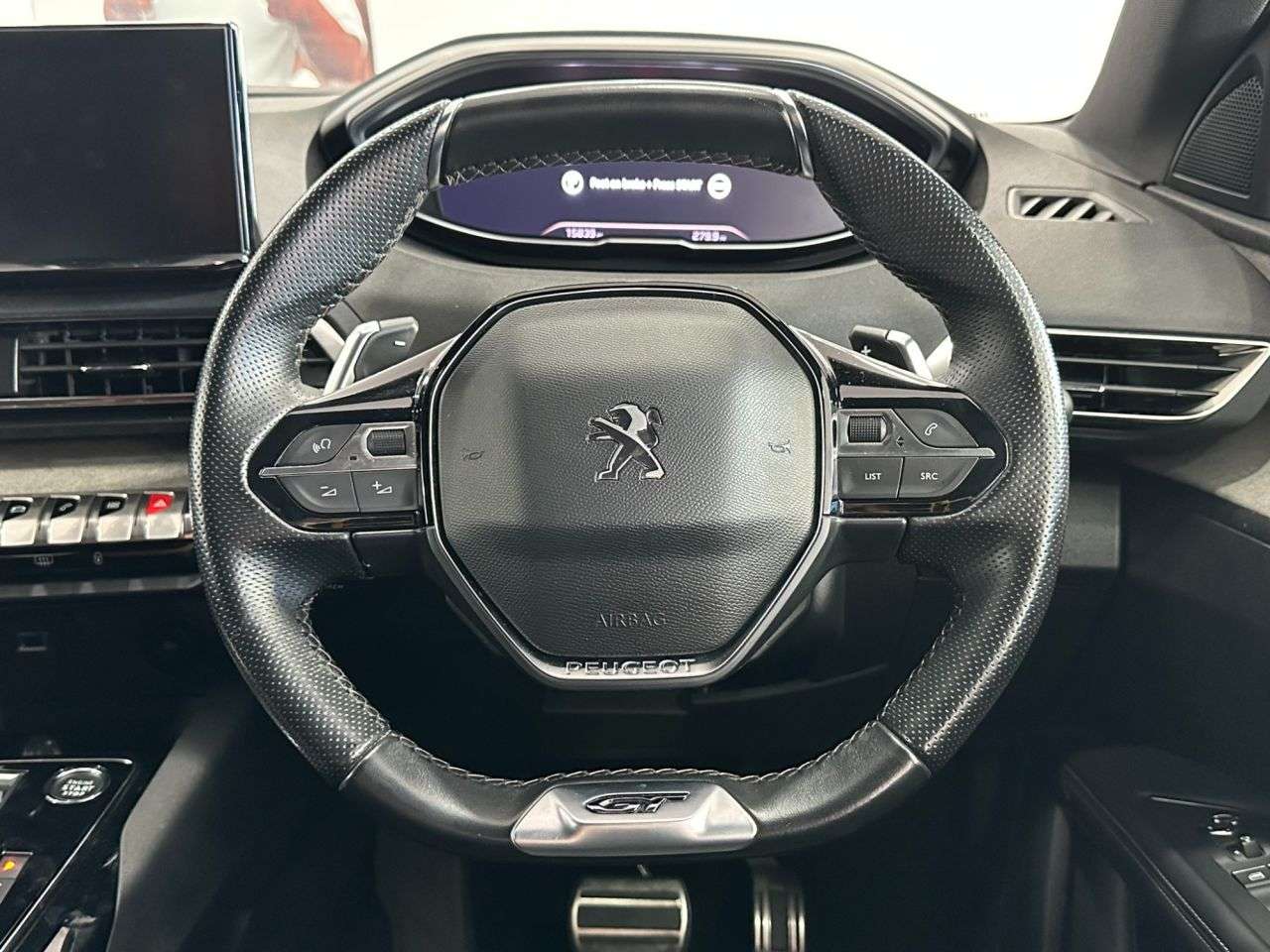 2023 PEUGEOT 3008 2023 PEUGEOT 3008
