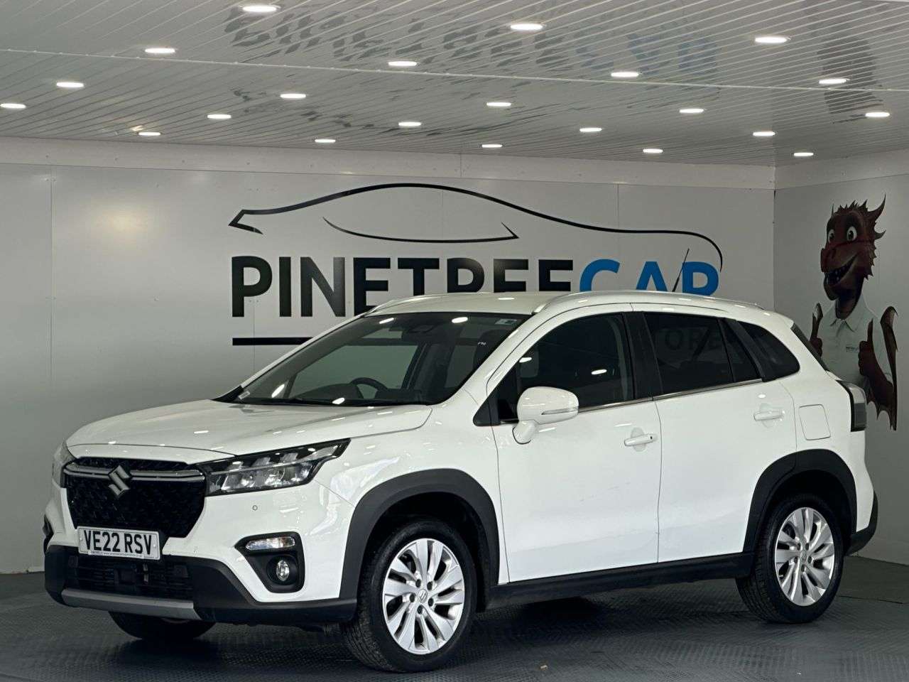 A 2022 SUZUKI S-CROSS 1.4 Boosterjet MHEV Motion SUV 5dr Petrol Hybrid Manual Euro 6 (s/s) (129 p A 2022 SUZUKI S-CROSS 1.4 Boosterjet MHEV Motion SUV 5dr Petrol Hybrid Manual Euro 6 (s/s) (129 p