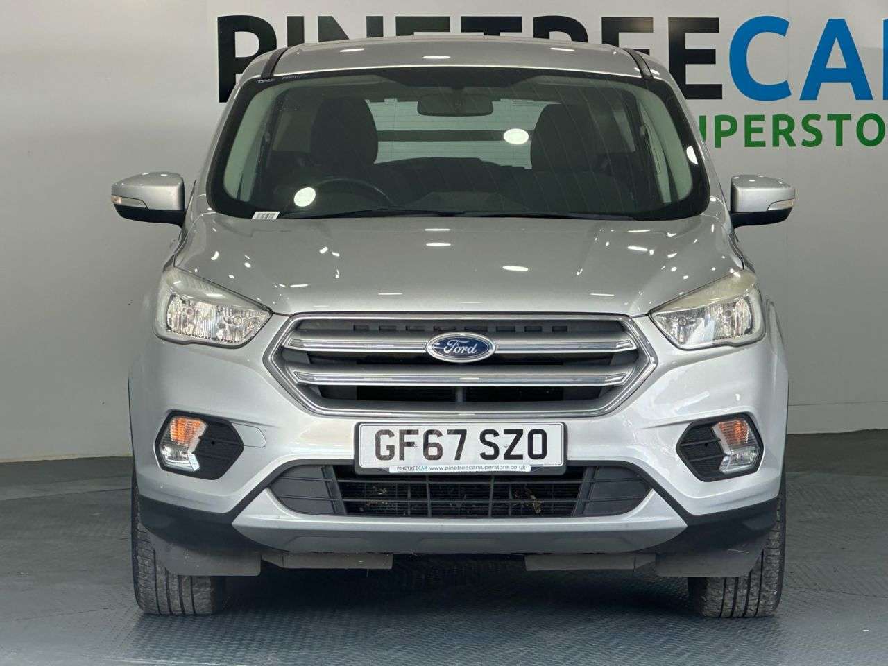 A 2017 FORD KUGA 1.5T EcoBoost Zetec SUV 5dr Petrol Manual Euro 6 (s/s) (120 ps) A 2017 FORD KUGA 1.5T EcoBoost Zetec SUV 5dr Petrol Manual Euro 6 (s/s) (120 ps)