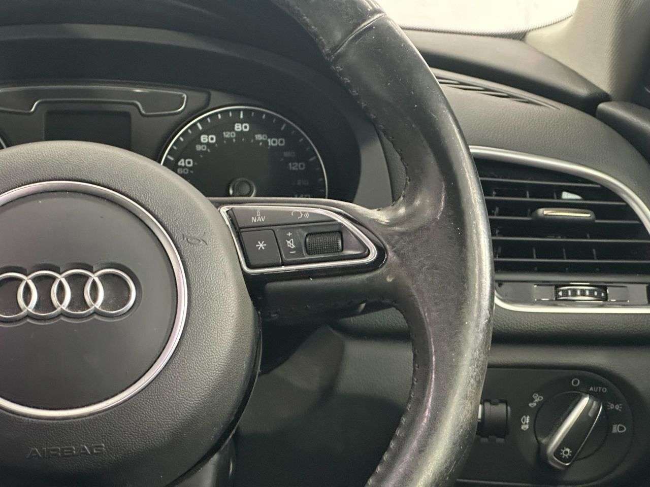 2017 AUDI Q3 2017 AUDI Q3
