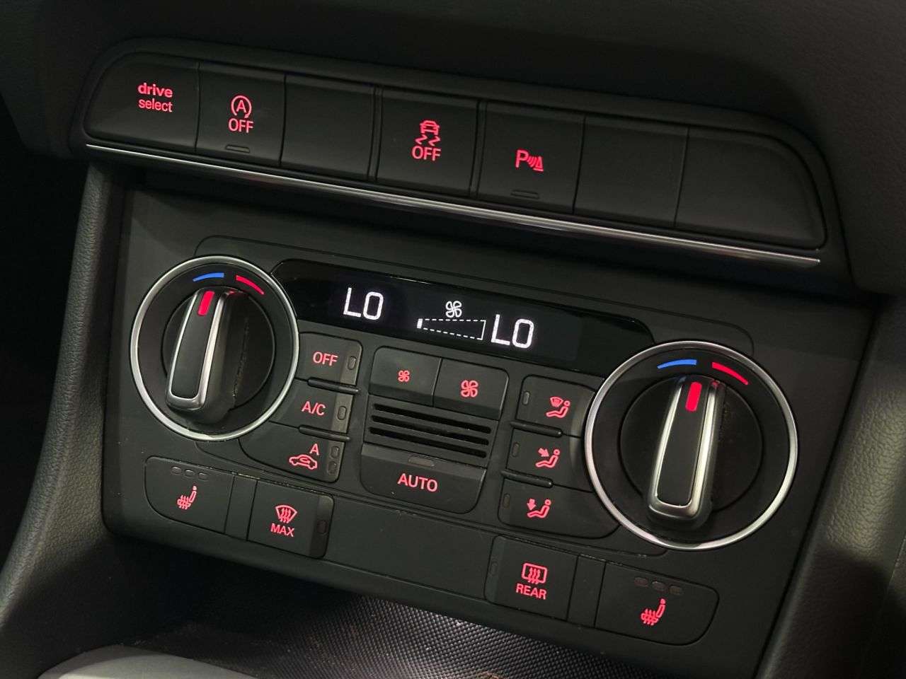 2017 AUDI Q3 2017 AUDI Q3