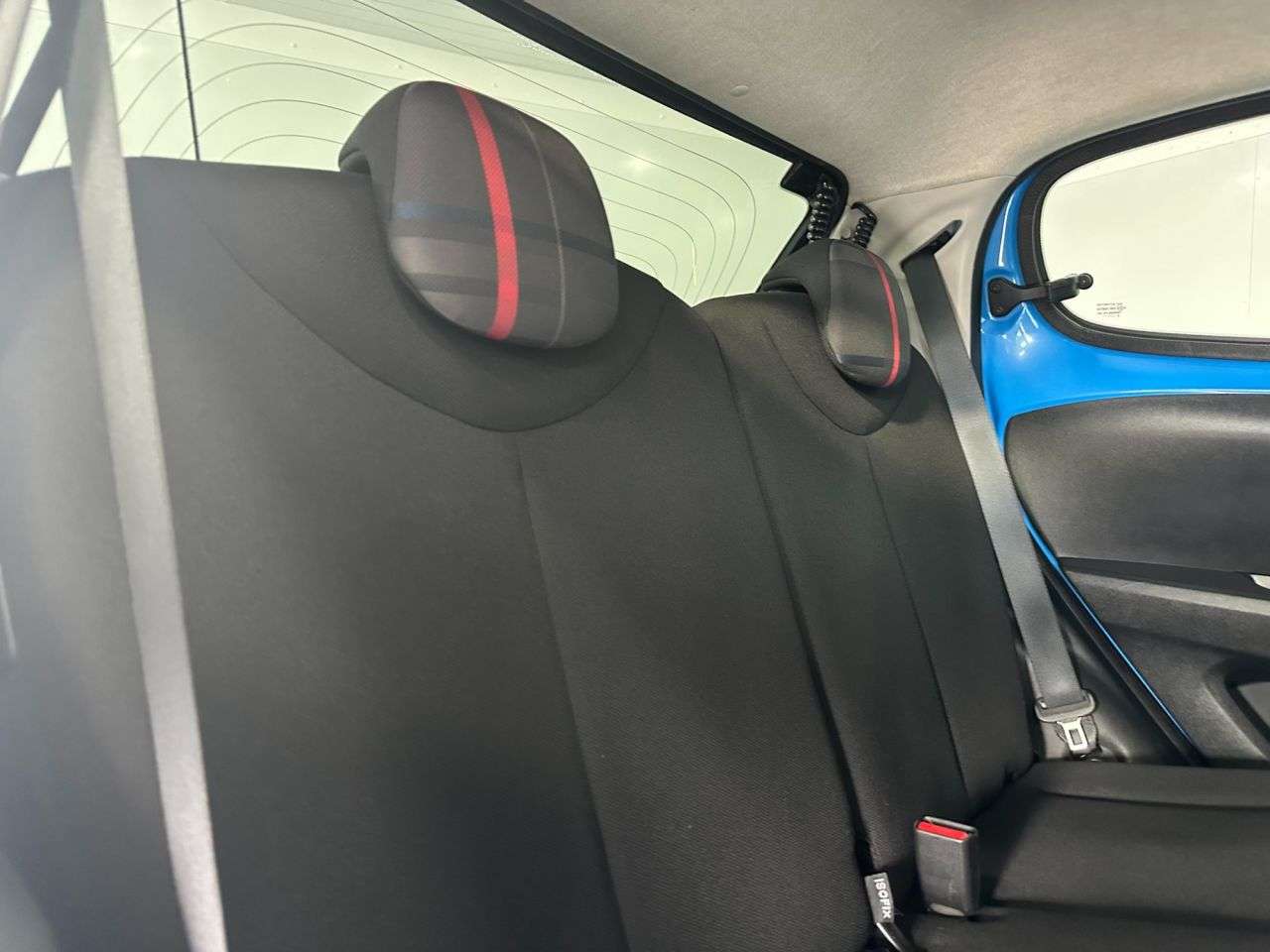 2015 PEUGEOT 108 2015 PEUGEOT 108