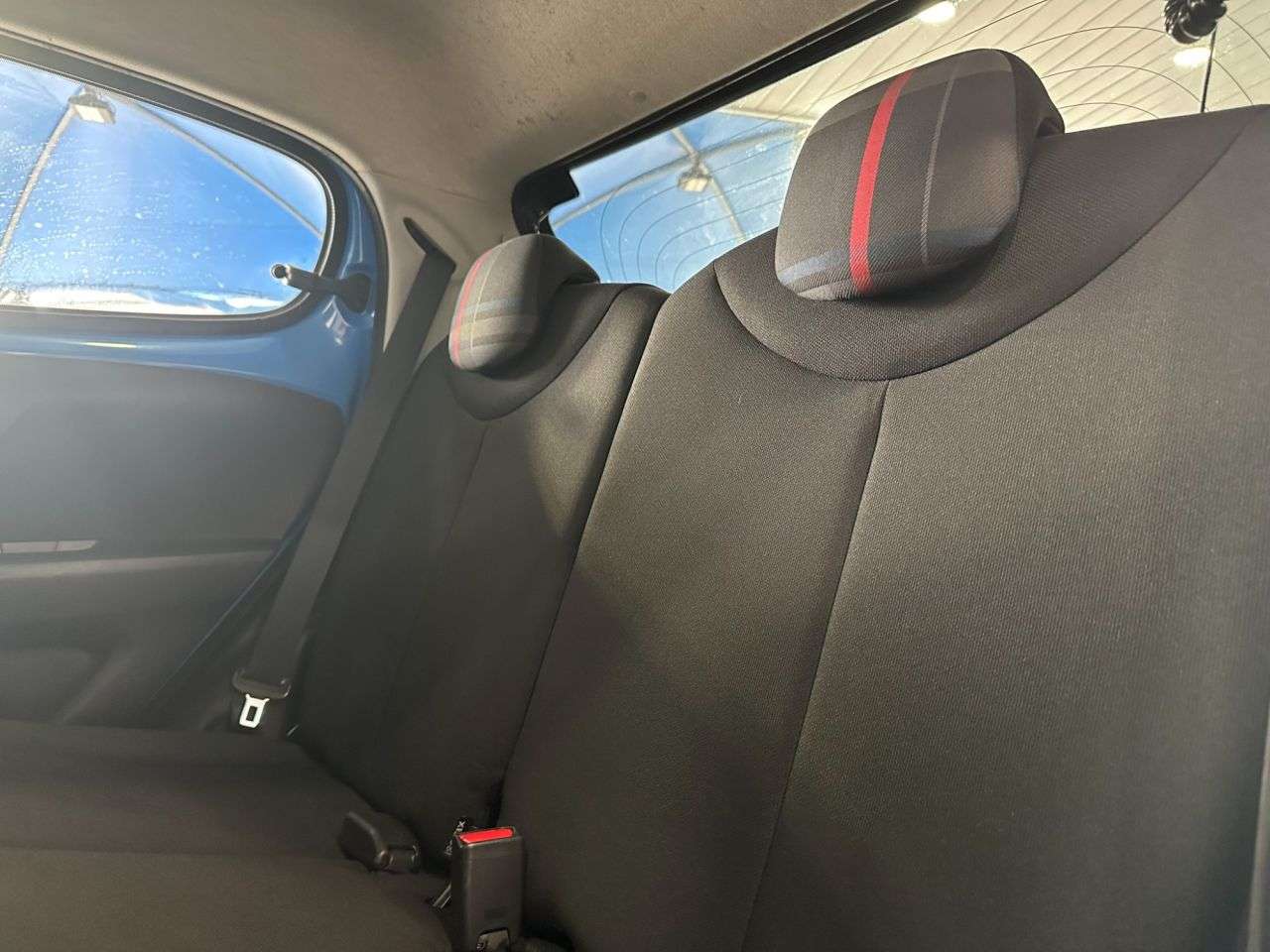 2015 PEUGEOT 108 2015 PEUGEOT 108