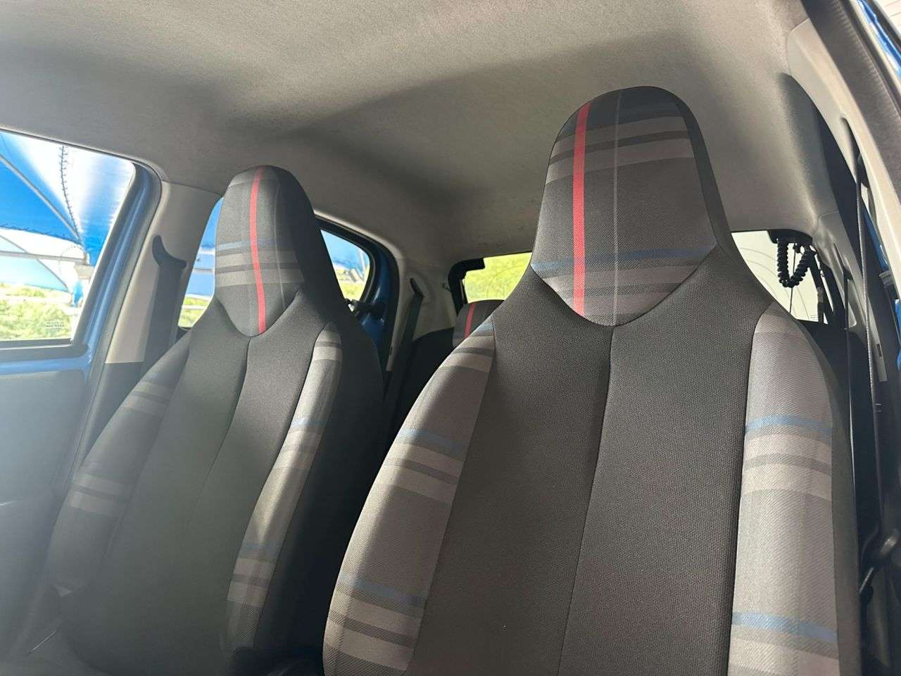 2015 PEUGEOT 108 2015 PEUGEOT 108