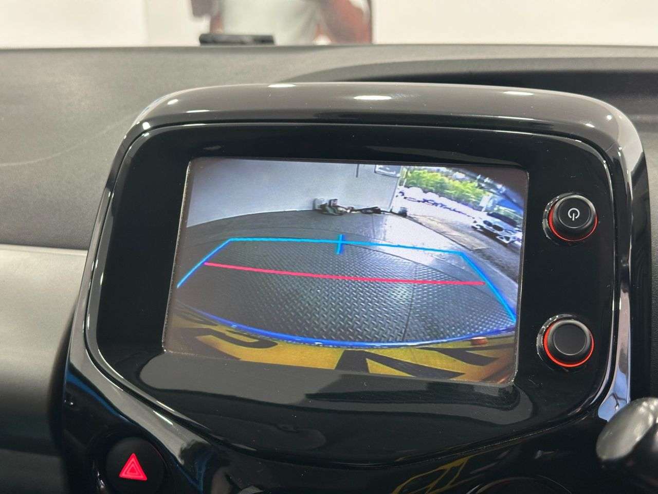 2015 PEUGEOT 108 2015 PEUGEOT 108