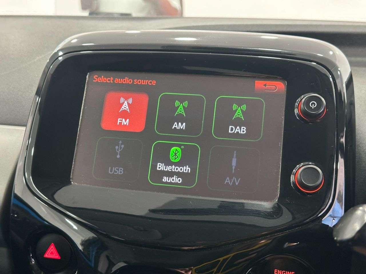 2015 PEUGEOT 108 2015 PEUGEOT 108