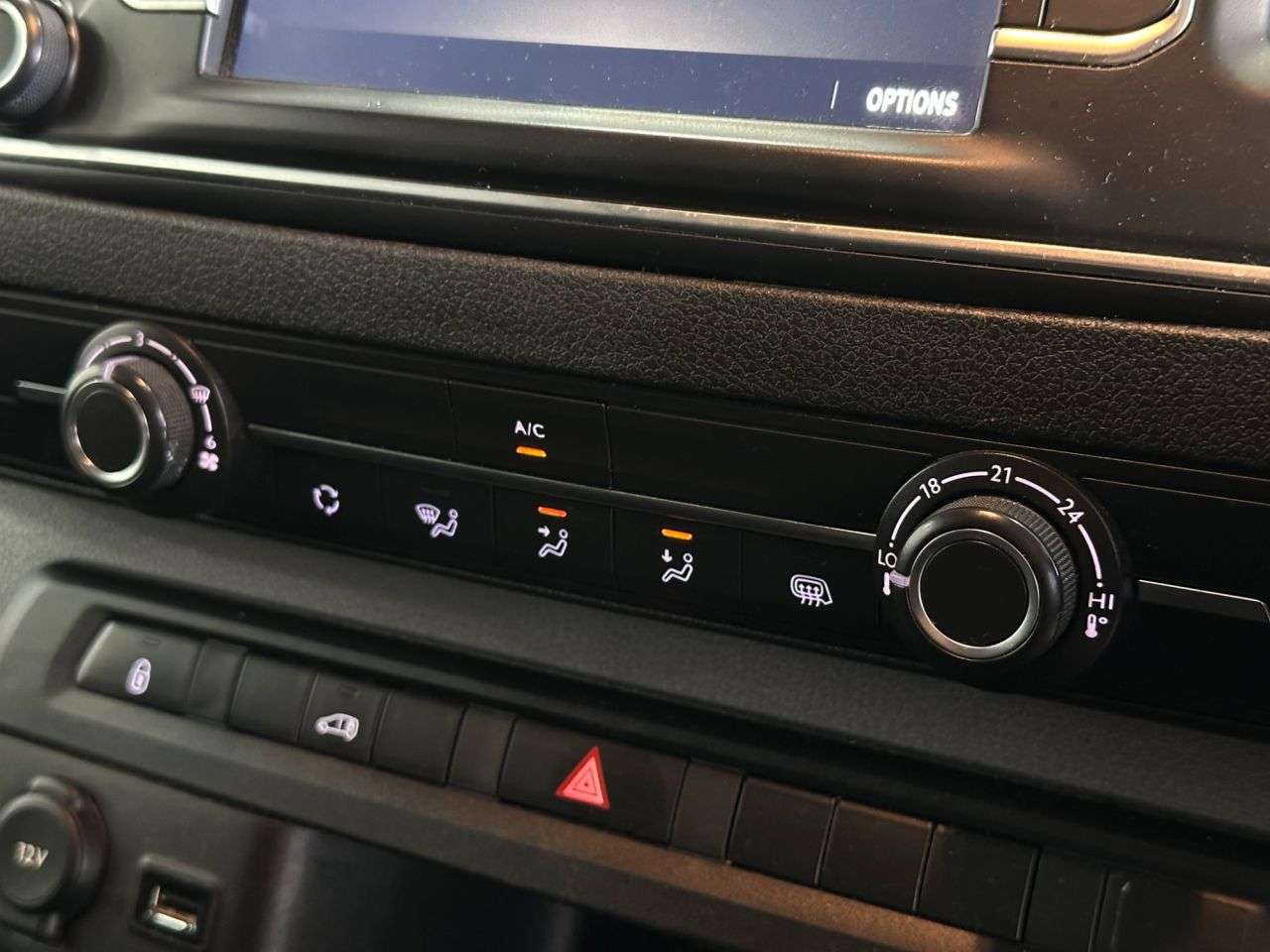 2022 VAUXHALL VIVARO 2022 VAUXHALL VIVARO