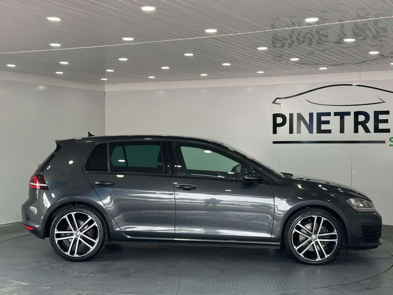 2016 VOLKSWAGEN GOLF 2016 VOLKSWAGEN GOLF