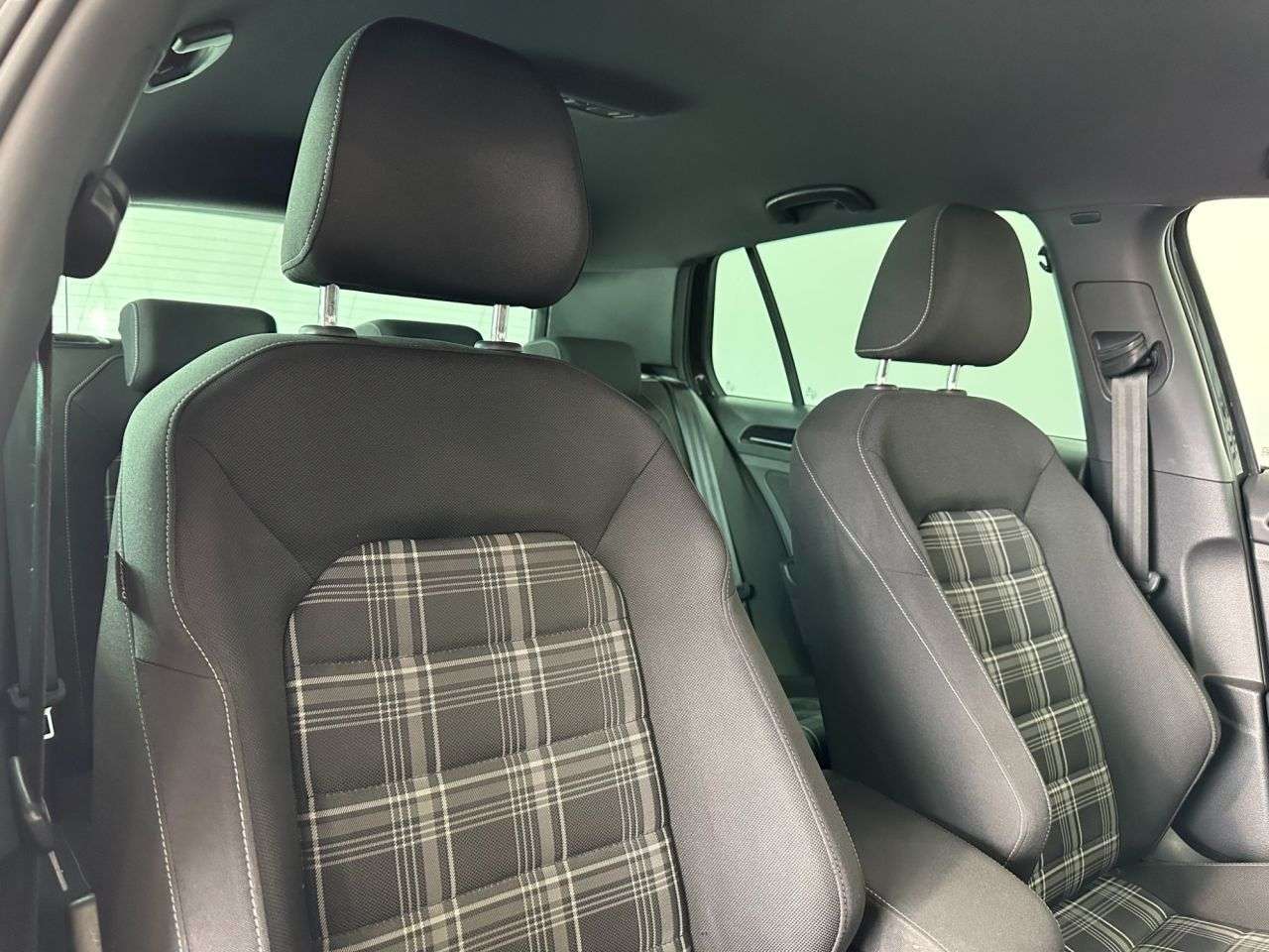 2016 VOLKSWAGEN GOLF 2016 VOLKSWAGEN GOLF