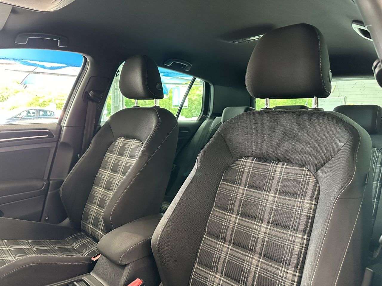 2016 VOLKSWAGEN GOLF 2016 VOLKSWAGEN GOLF