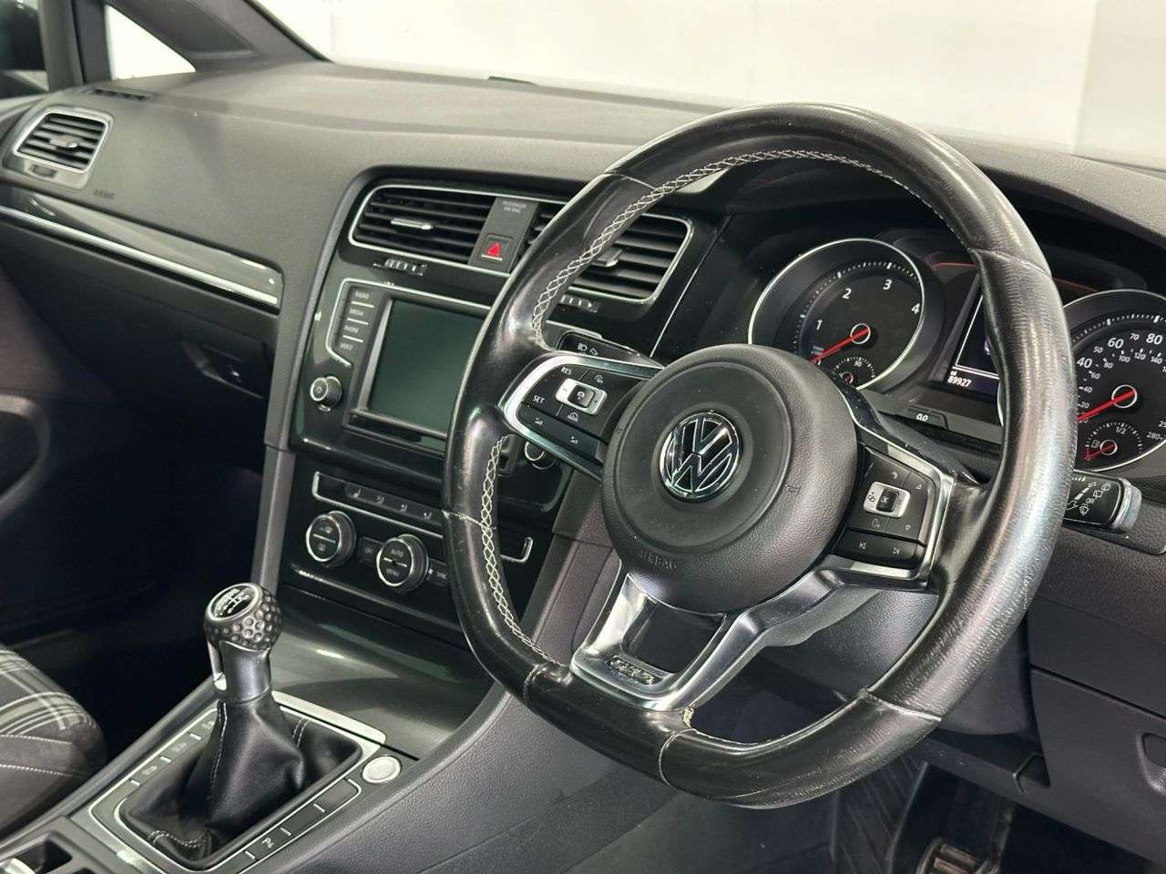 2016 VOLKSWAGEN GOLF 2016 VOLKSWAGEN GOLF
