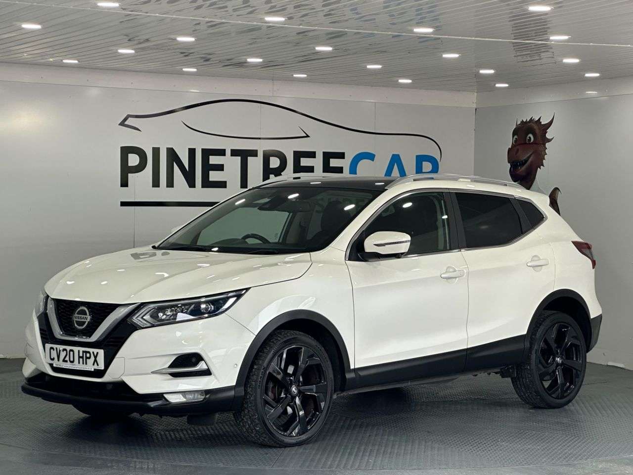 A 2020 NISSAN QASHQAI 1.3 DIG-T Tekna SUV 5dr Petrol DCT Auto Euro 6 (s/s) (160 ps) A 2020 NISSAN QASHQAI 1.3 DIG-T Tekna SUV 5dr Petrol DCT Auto Euro 6 (s/s) (160 ps)