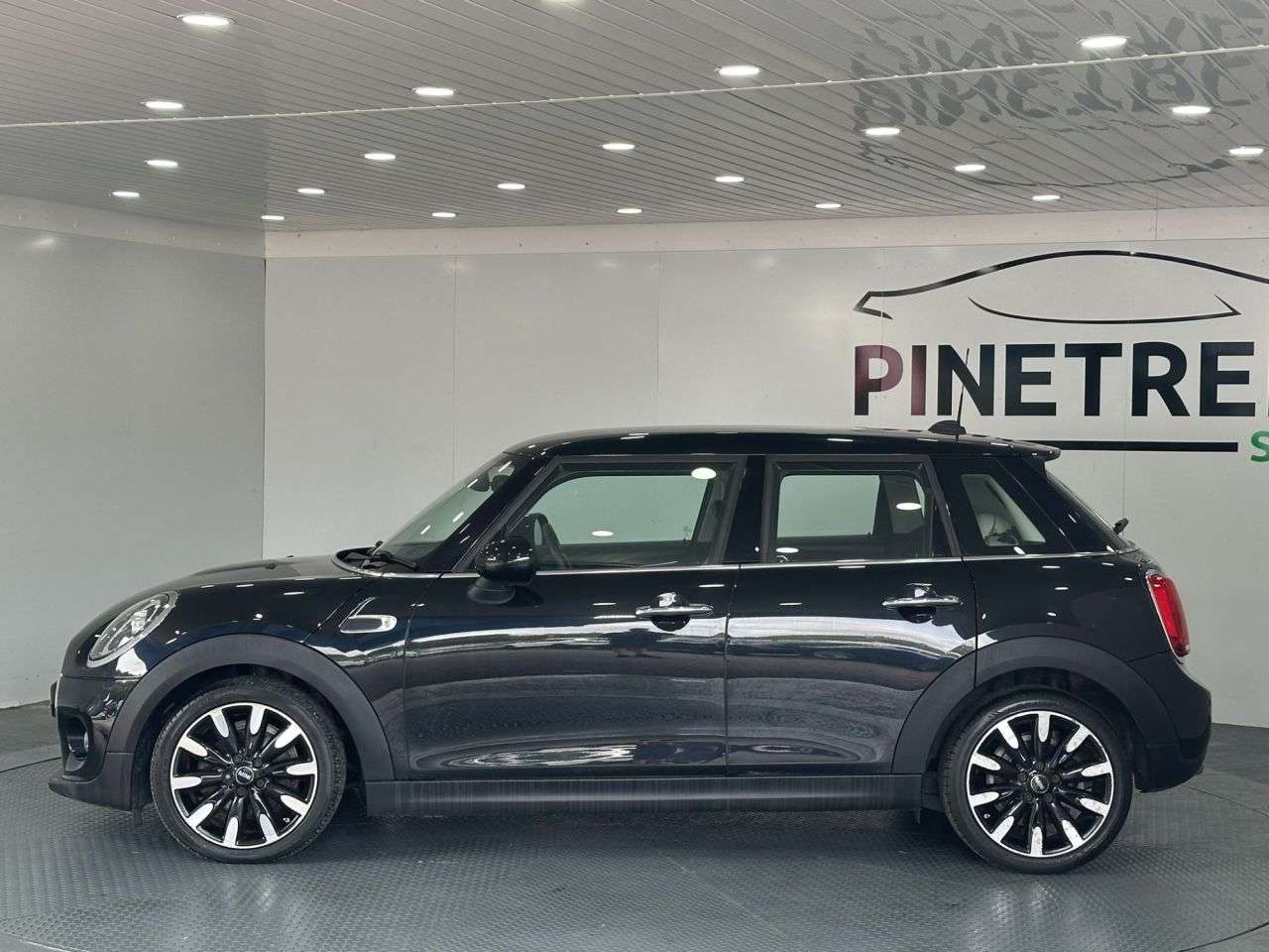 2018 MINI HATCH 2018 MINI HATCH