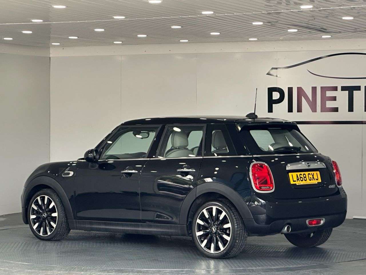 2018 MINI HATCH 2018 MINI HATCH