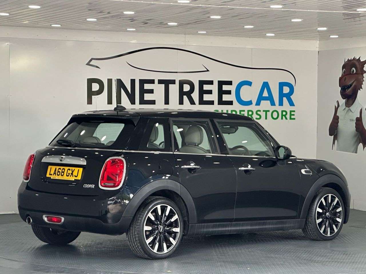 2018 MINI HATCH 2018 MINI HATCH