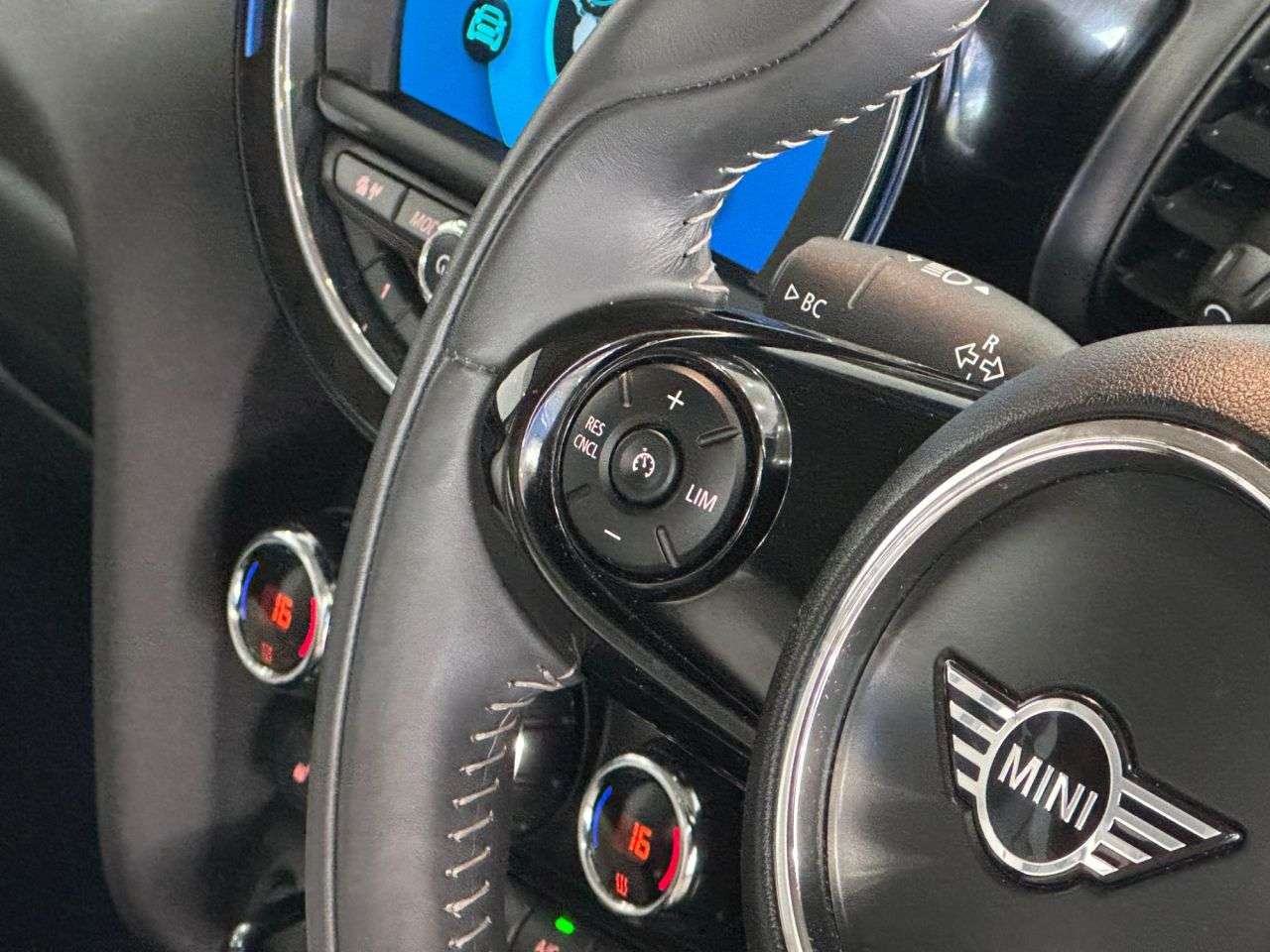 2018 MINI HATCH 2018 MINI HATCH