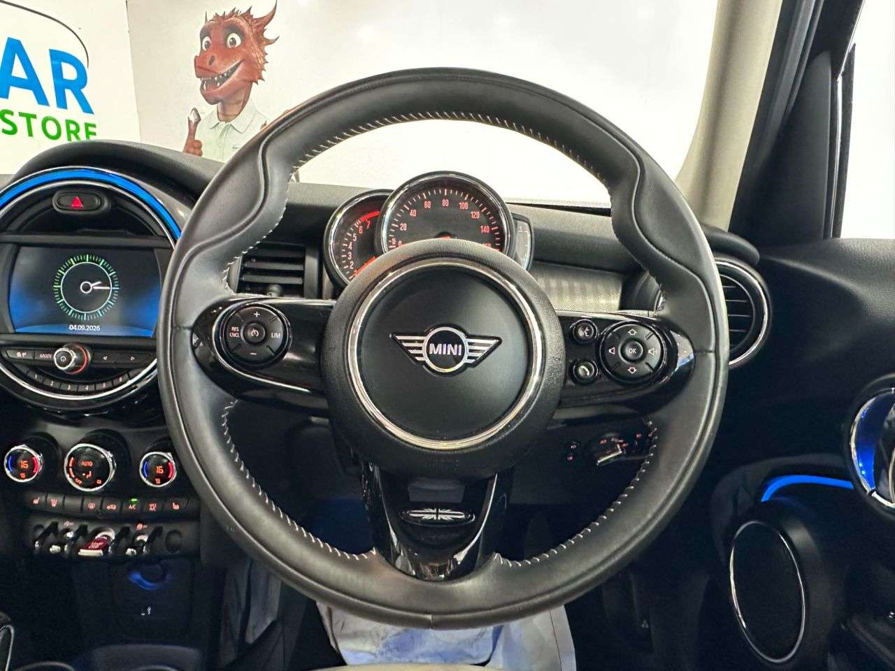 2018 MINI HATCH 2018 MINI HATCH